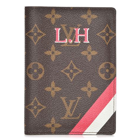 Passport Cover Monogram 